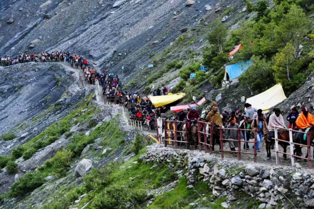 Amarnath Yatra Resumes On Pahalgam Route As Weather Improves