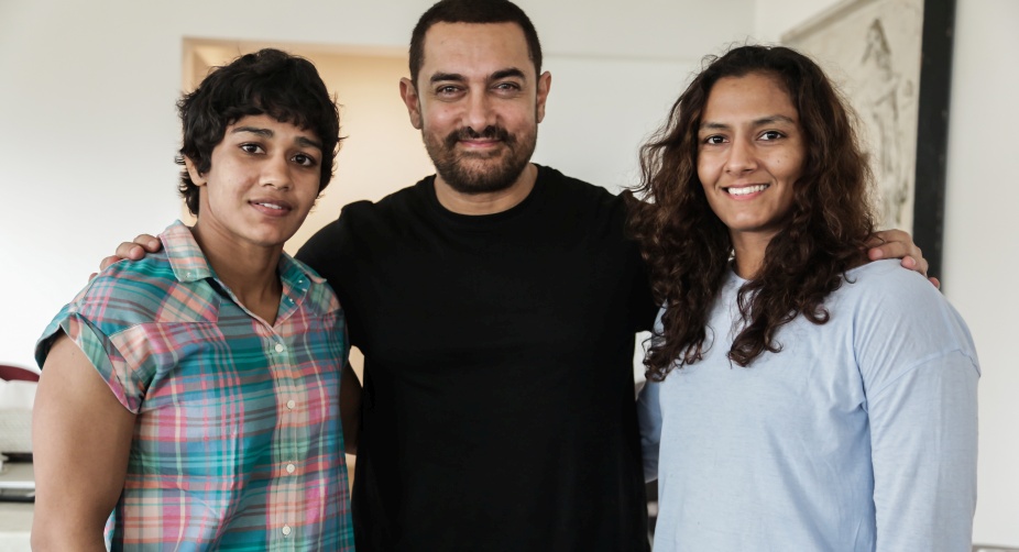 Aamir Khan plans a special screening of Secret Superstar for Dangal team