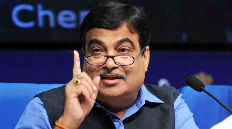 Staring at defeat, SP held Congress’ hand: Gadkari