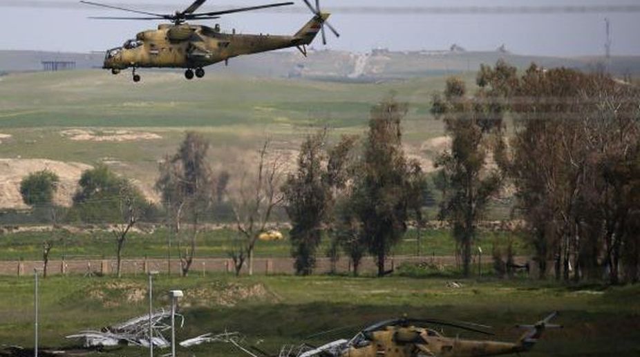 Islamic State fighters shoot down Iraqi chopper in Mosul