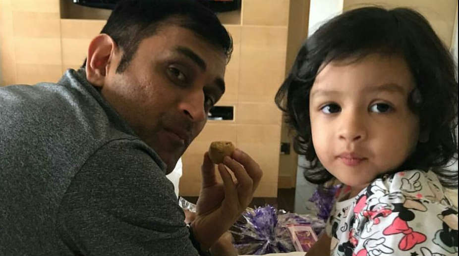 Ziva singing Christmas carol sitting on Dhoni’s lap is adorable; watch video