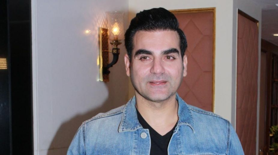 IPL betting scam | Arbaaz Khan visits thane police station