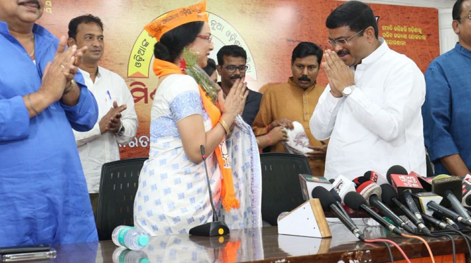 Veteran Odia actor Mahasweta Ray joins BJP