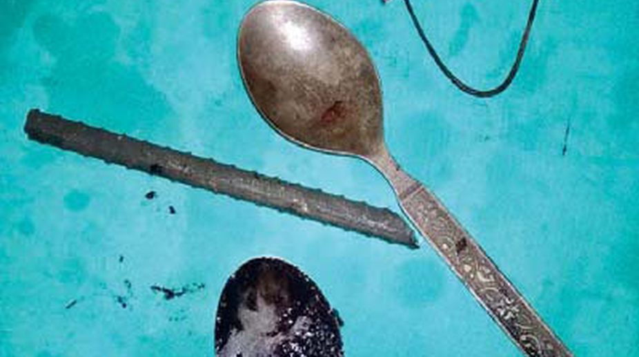 Malda docs take out spoons, needle from man’s stomach