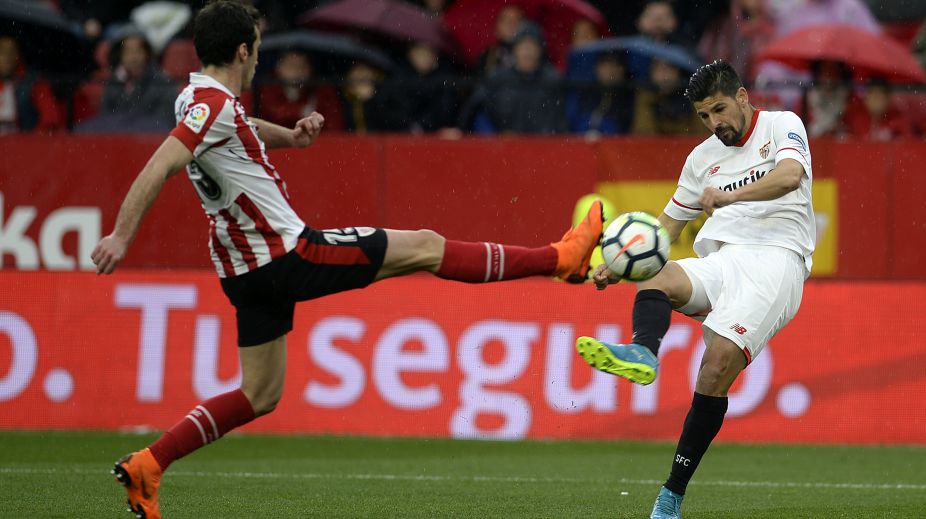 Sevilla remain in hunt for Champions League berth with 2-0 win over Bilbao