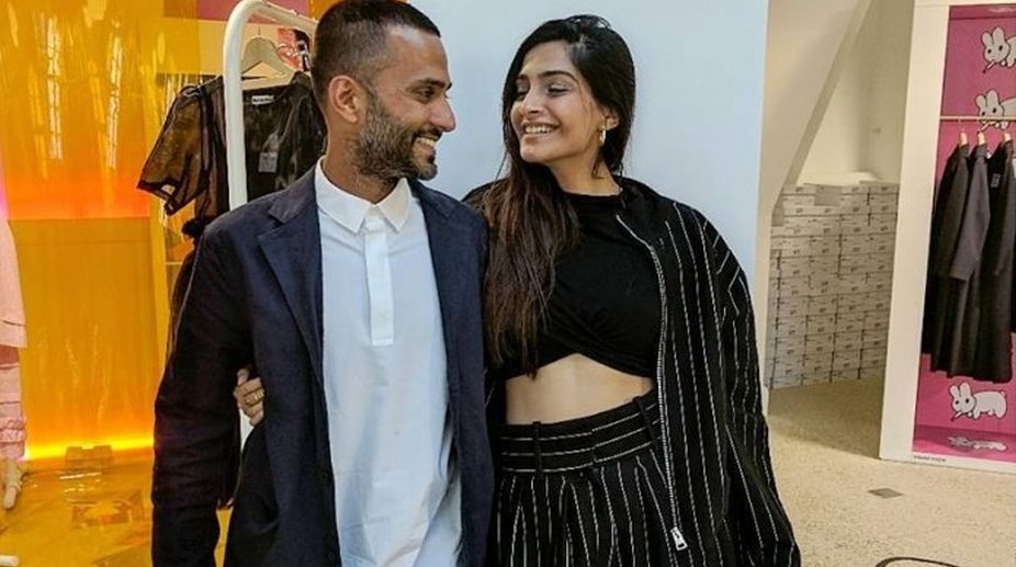 Sonam Kapoor’s bae Anand Ahuja turns stylist for her