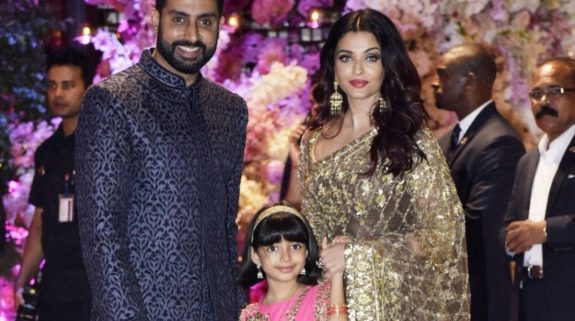 Abhishek Bachchan, Aishwarya Rai Share Pictures From Daughter Aaradhya ...