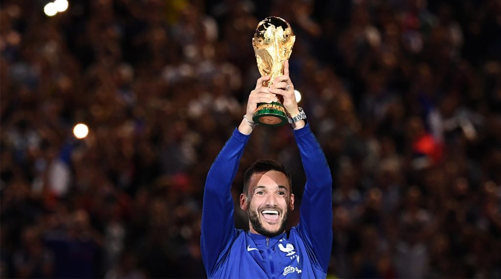 Hugo Lloris lifting the World Cup trophy