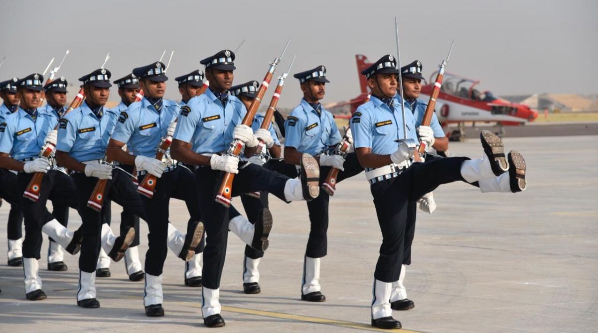 1.5 lakh people witness might of IAF at Rajasthan show - The Statesman