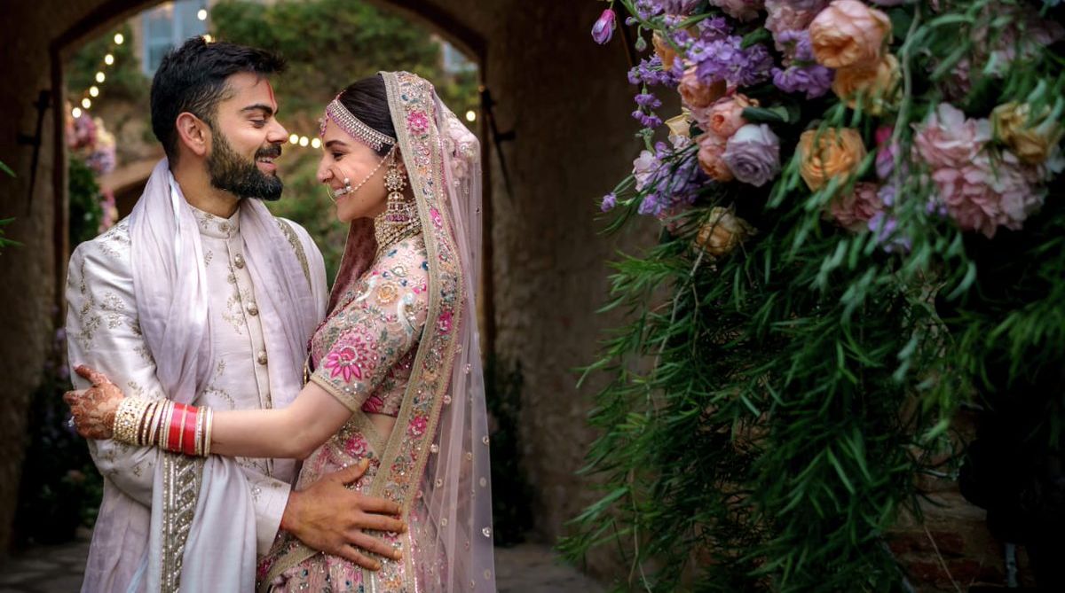 New ad of Manyavar.... 💖💞 #Virushka... ❤❤😊 | Indian wedding photography,  Wedding photoshoot poses, Indian wedding dress