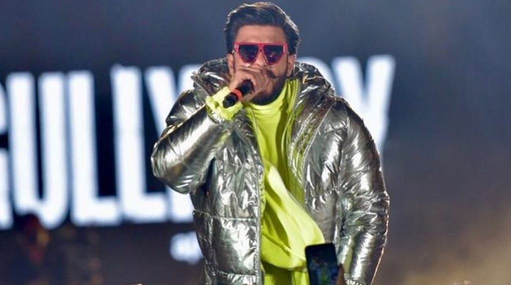 Ranveer Trolled For Wearing Pink Outfit During Gully Boy Promotion