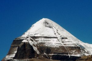 India, China to resume Kailash Mansarovar Yatra, direct flights