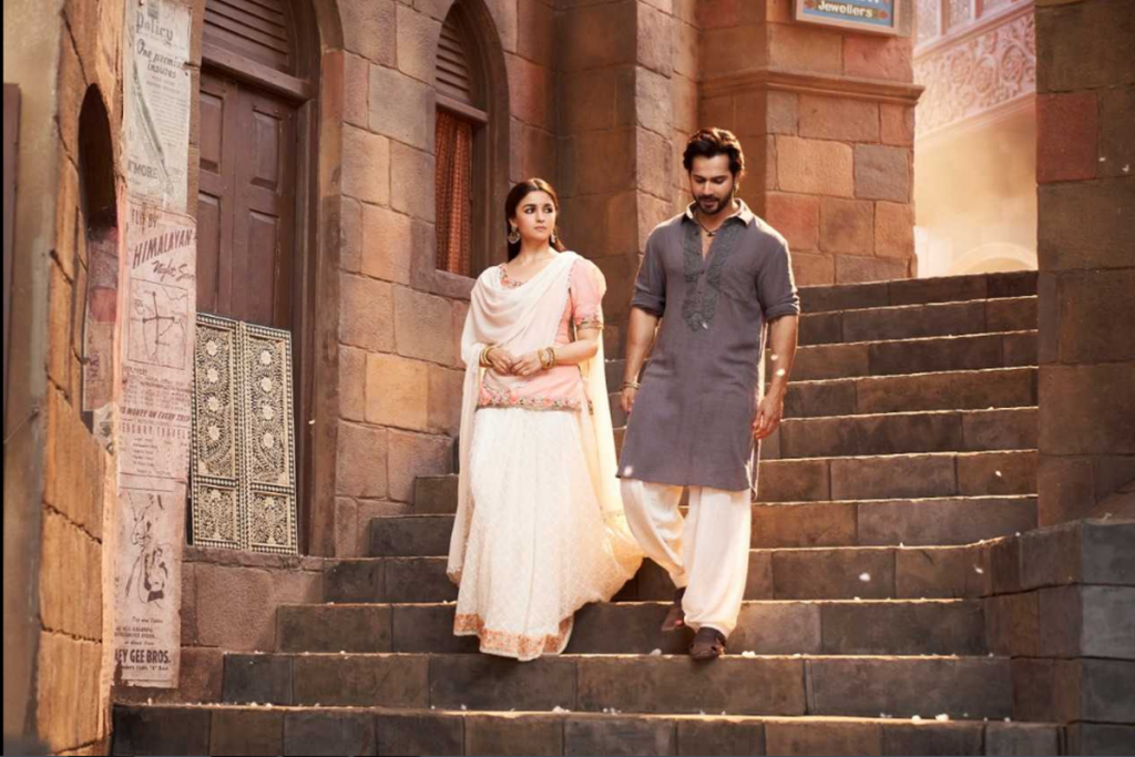 Kalank Review Ghar More Pardesiya could have been a better title