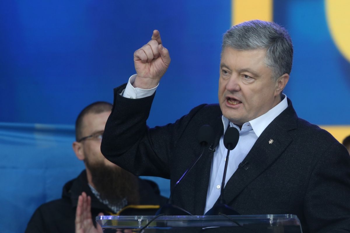 Ukrainians vote in the 2nd round of the presidential election