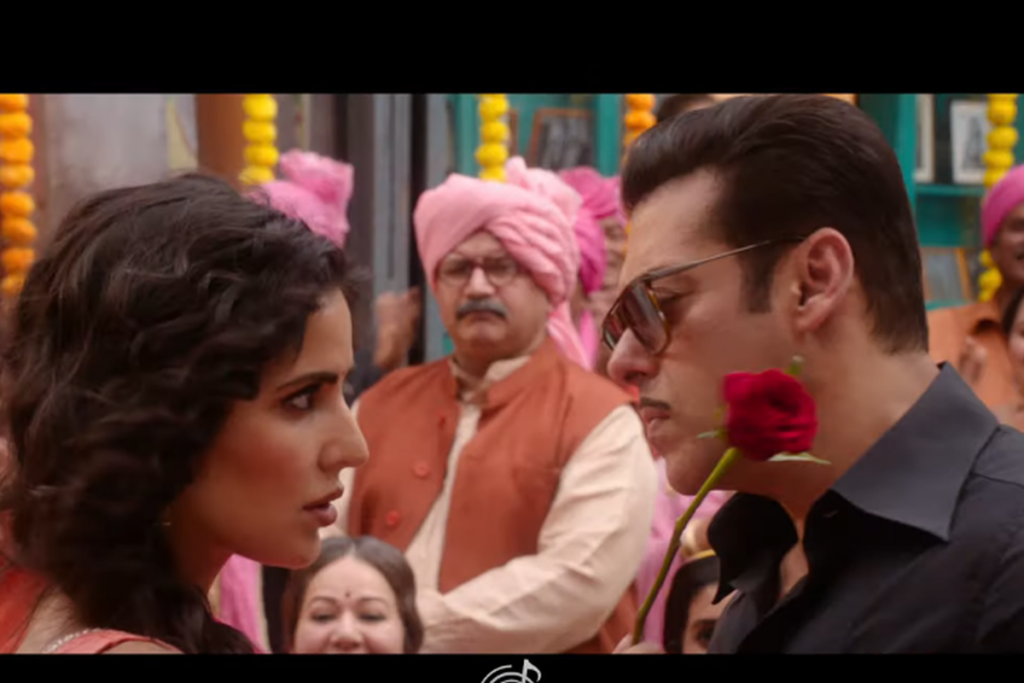 See Katrina Kaif Try To Woo Salman Khan In Bharat S Latest Wedding Song Aithey Aa The Statesman