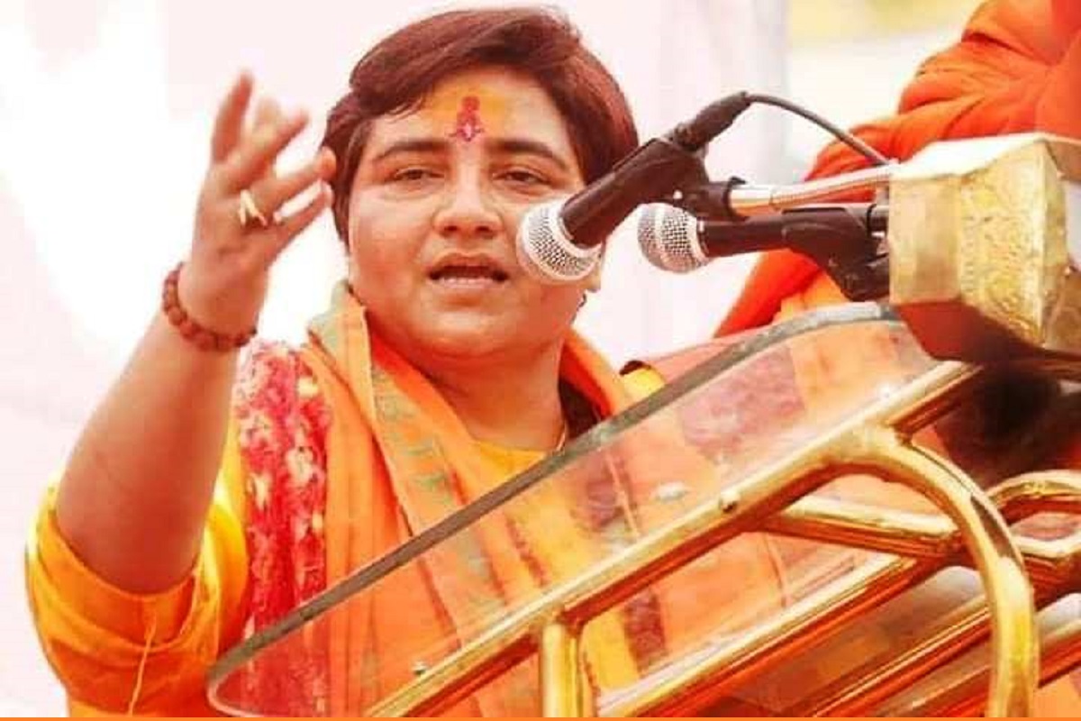 Pragya Singh Thakur served notice for campaigning during ban period