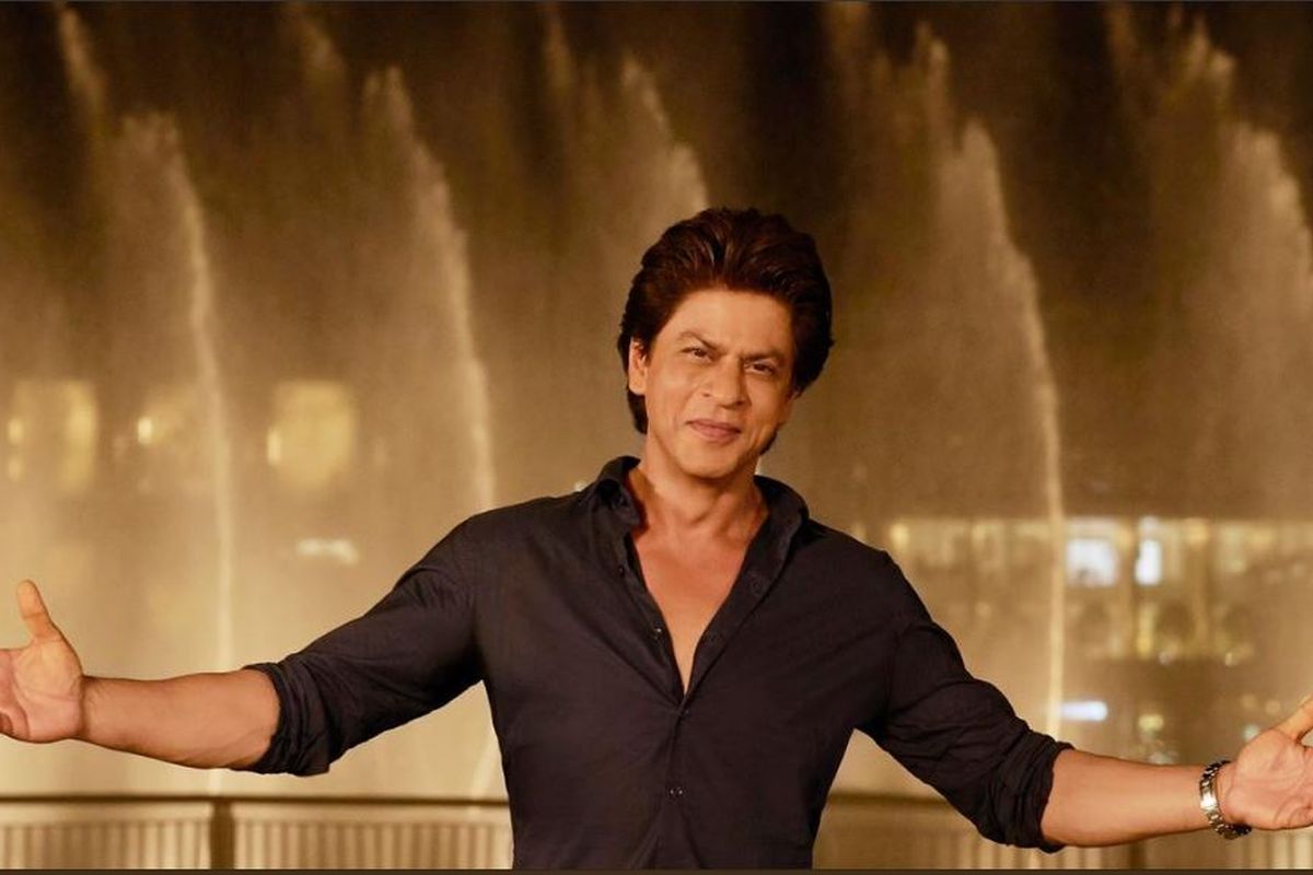 Srk Completes 27 Years In Bollywood Fans Express Their Love In 90s Style On Internet The