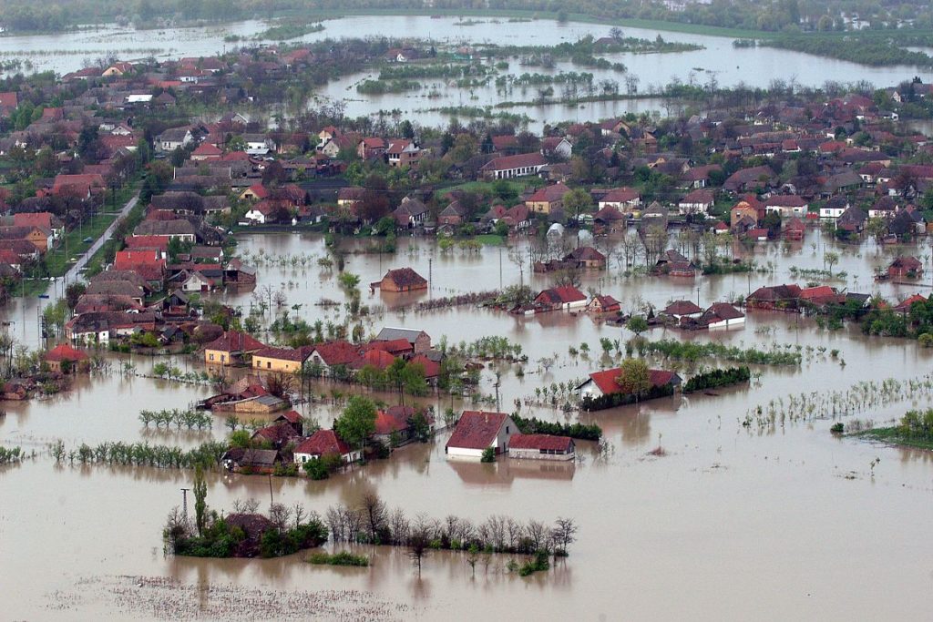 Bangladesh floods Heavy rains claim 108 lives The Statesman