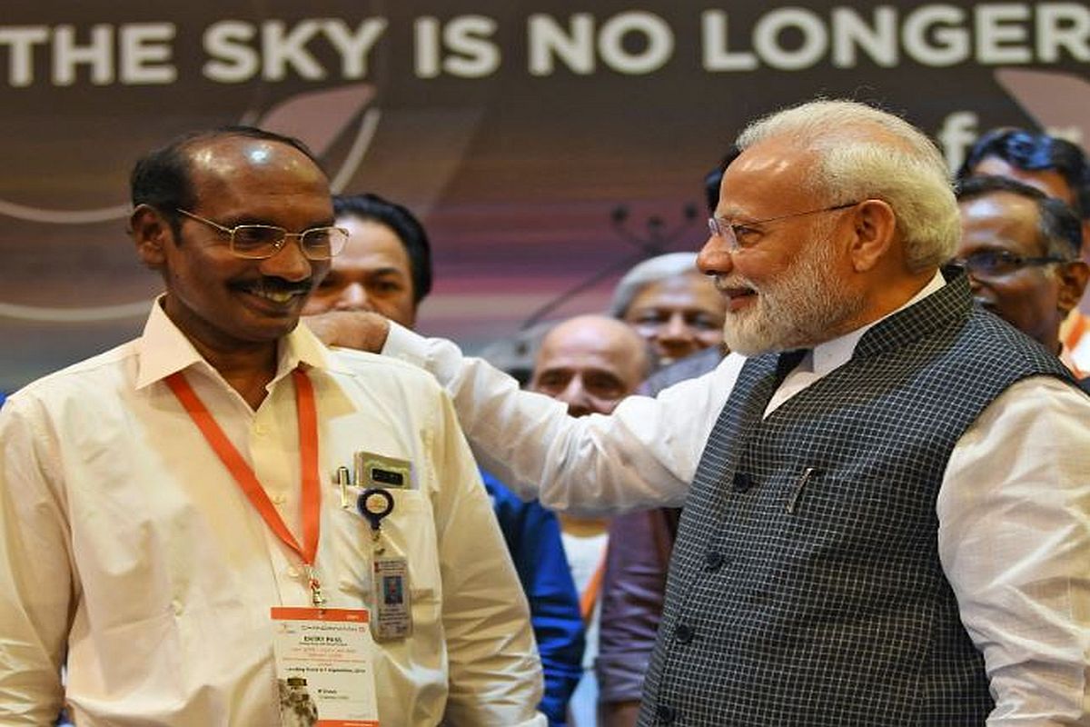 How Narendra Modi envisioned a successful Solar Impulse 2 when everyone  else was sceptical - The Economic Times