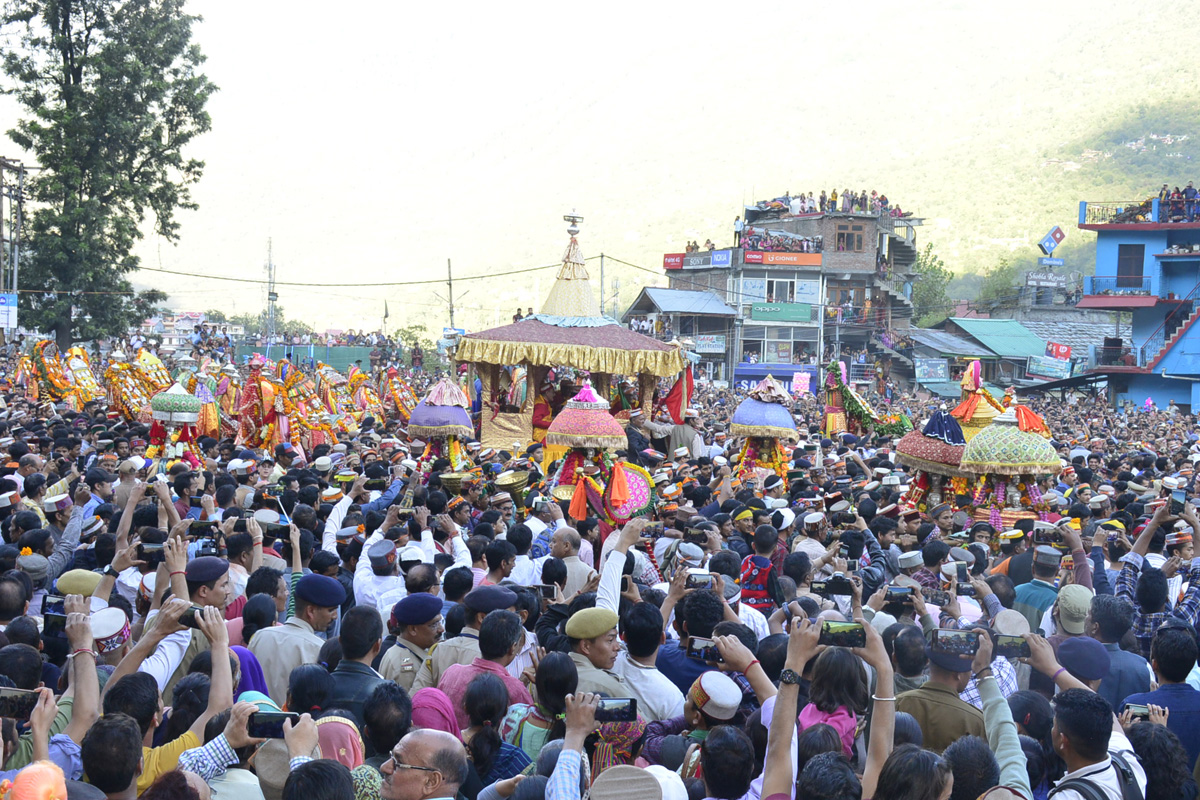 International Kullu Dusseshra festival commences with traditional fervour