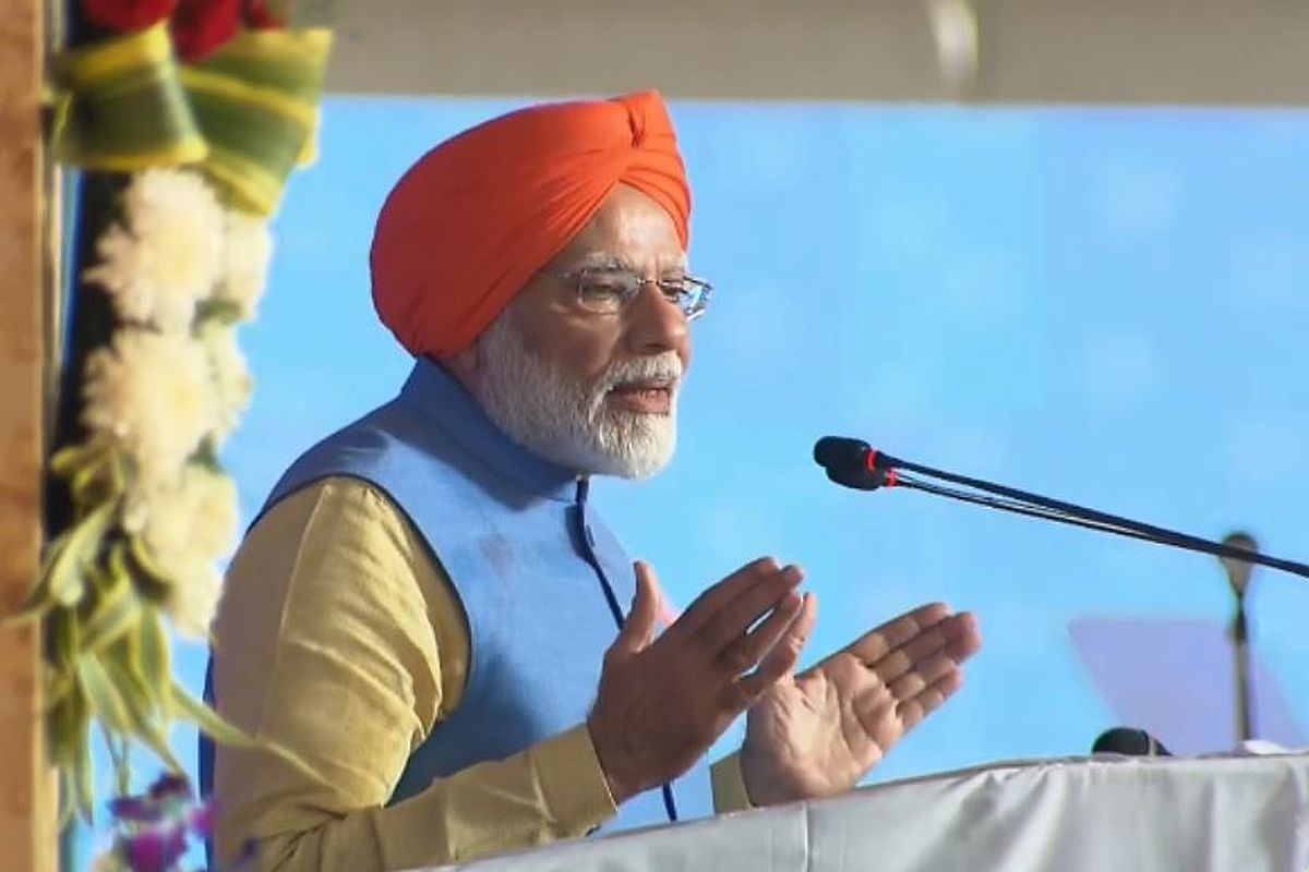 PM Modi inaugurates Kartarpur corridor, thanks Imran Khan, flags off first batch of pilgrims