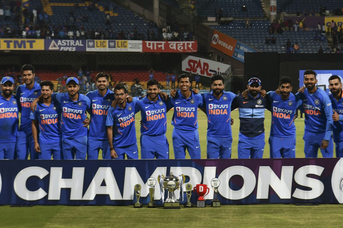 India shock Australia to clinch final Test, take series 2-1