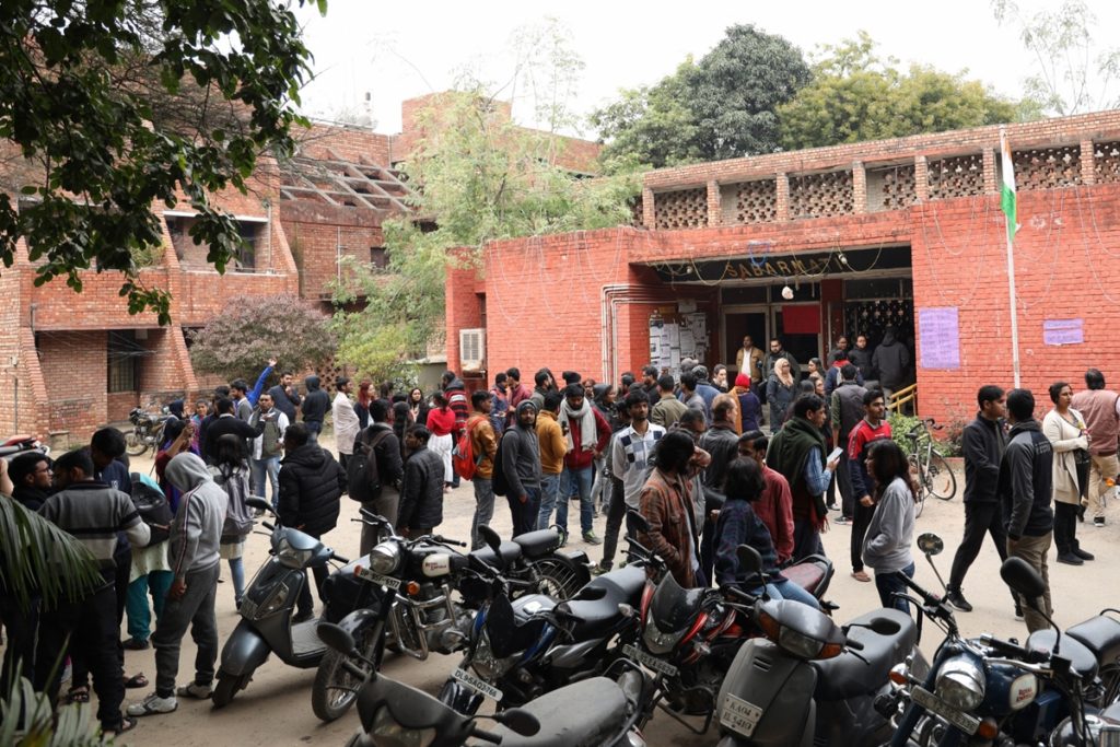 JNU violence: Students recall Sunday night horror - The Statesman