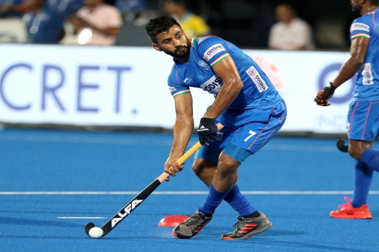 Manpreet Singh Dedicates Fih Player Of The Year Award To Late Father 