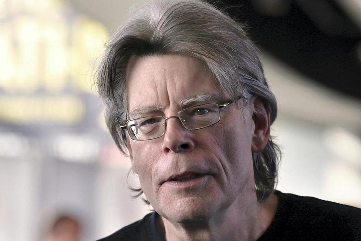 Horror writer Stephen King horrified by Facebook, deletes his account
