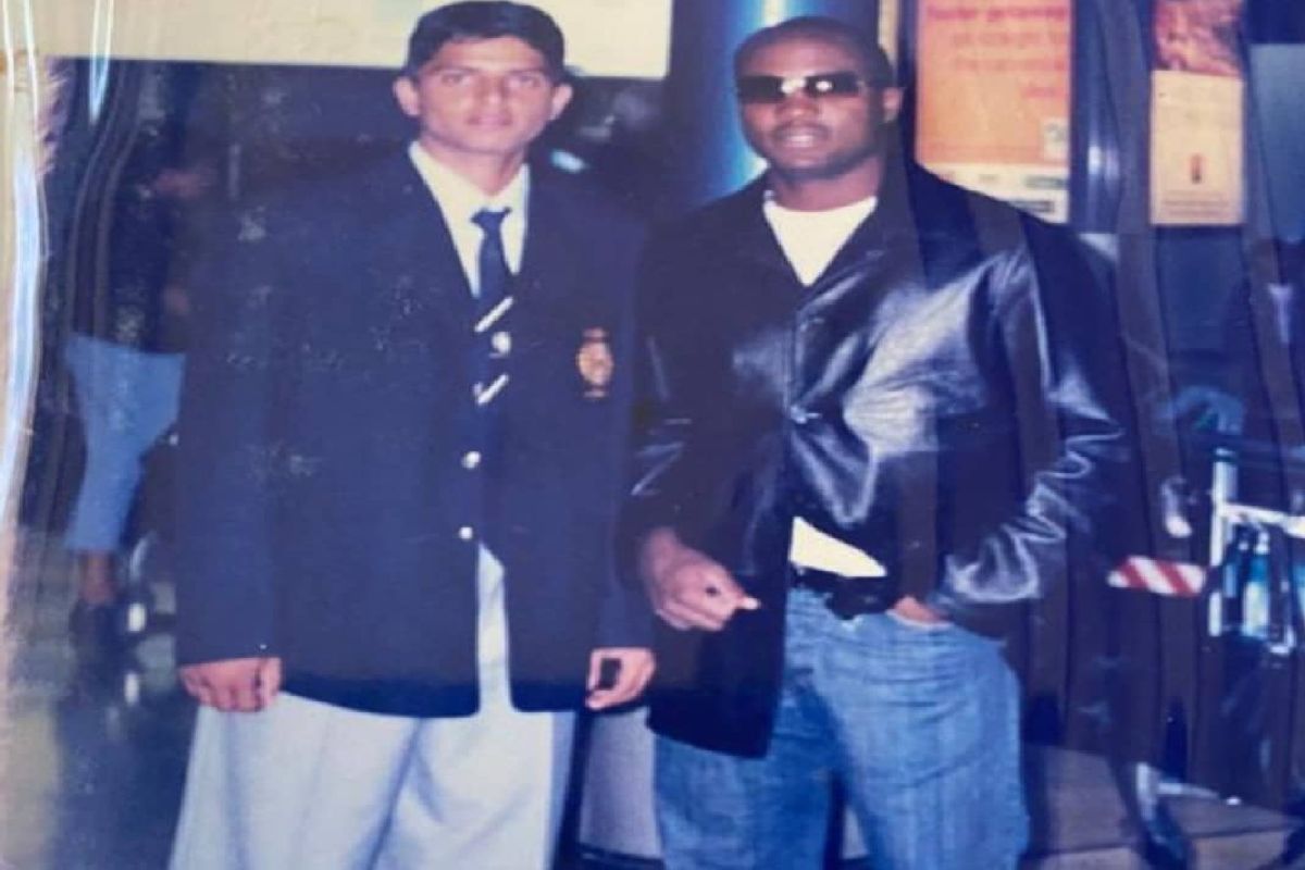 Brian Lara trolls Suresh Raina for 'oversized clothing' in throwback  picture - The Statesman