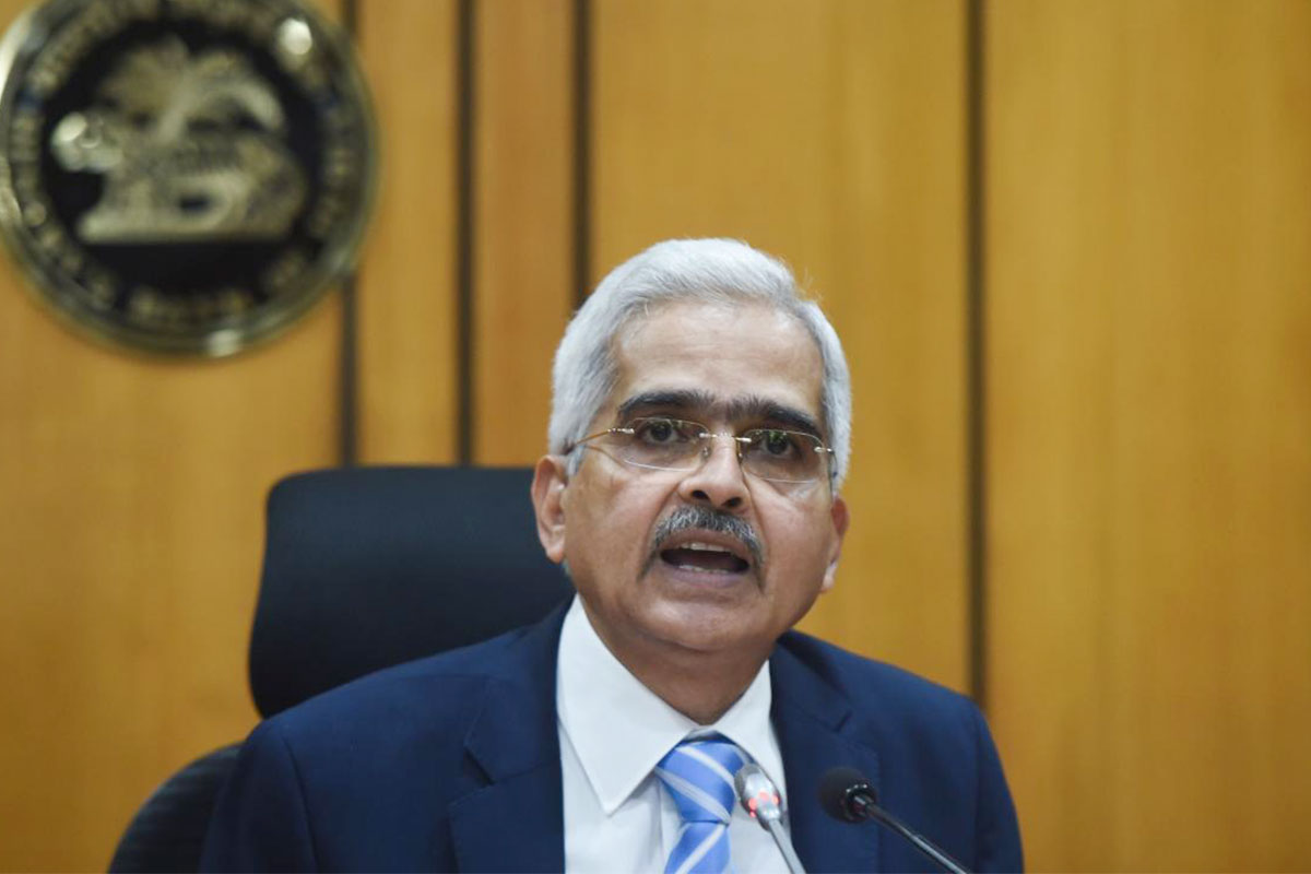 RBI Guv briefs central board about impact of monetary steps