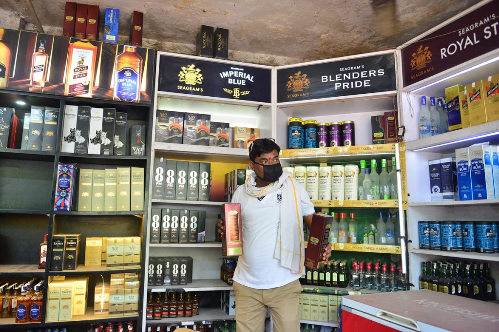 West Bengal May Reduce Tax On Liquor Amid Declining Sales - The Statesman