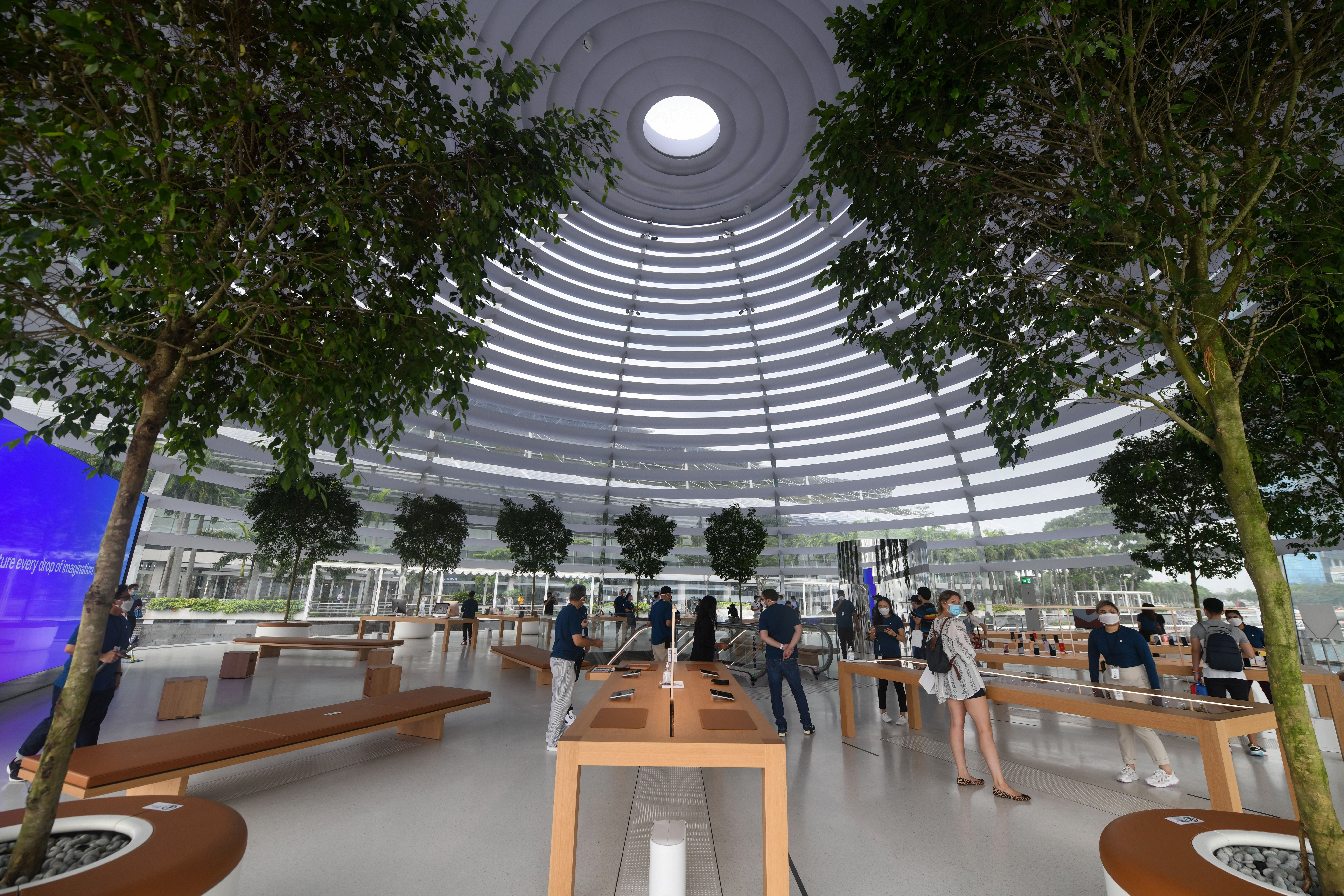 First Apple store in the world that sits on water to open at Marina Bay  Sands soon