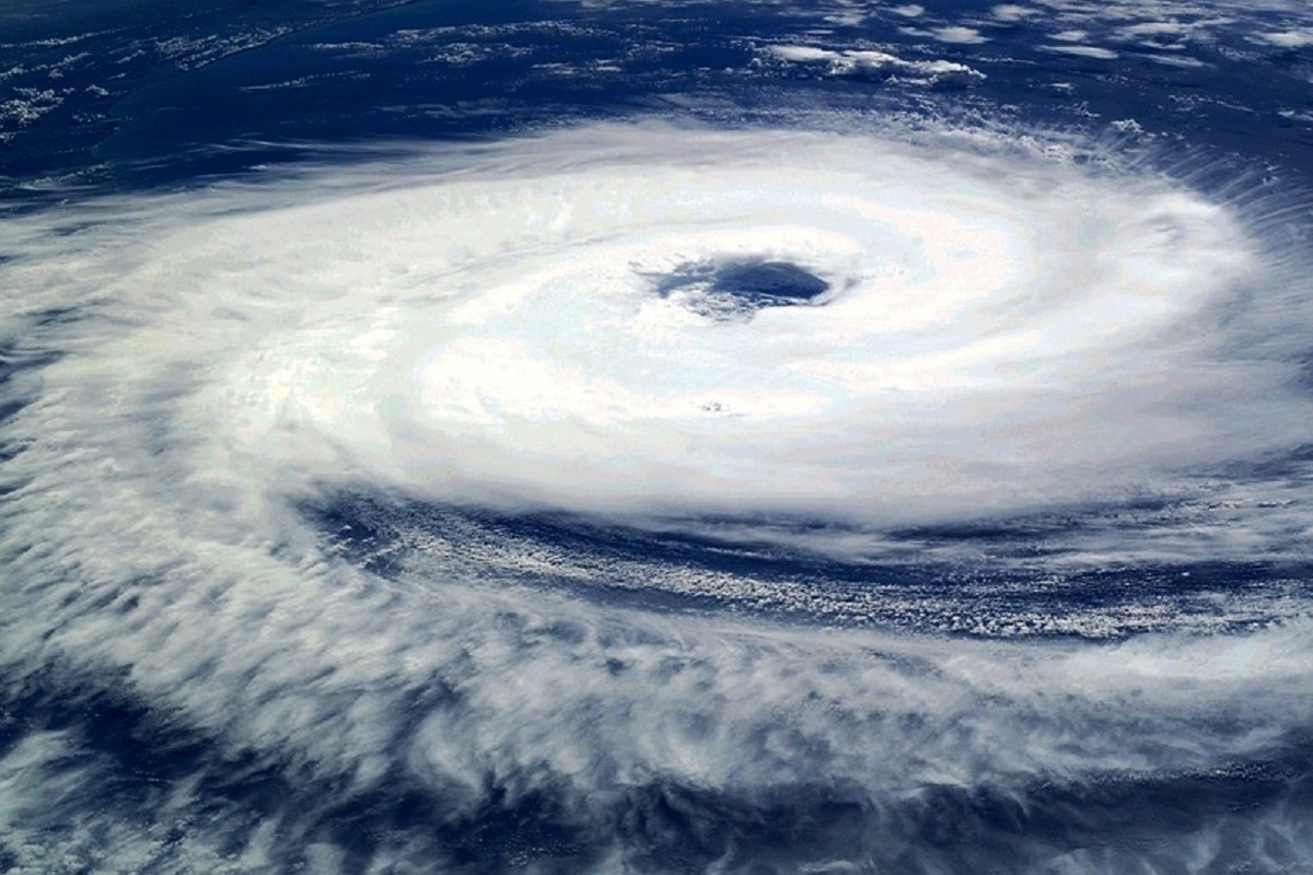 Cyclone Tauktae to lash Gujarat, Maharashtra, Kerala in 96 hours; Mumbai and Thane put under Yellow Alert