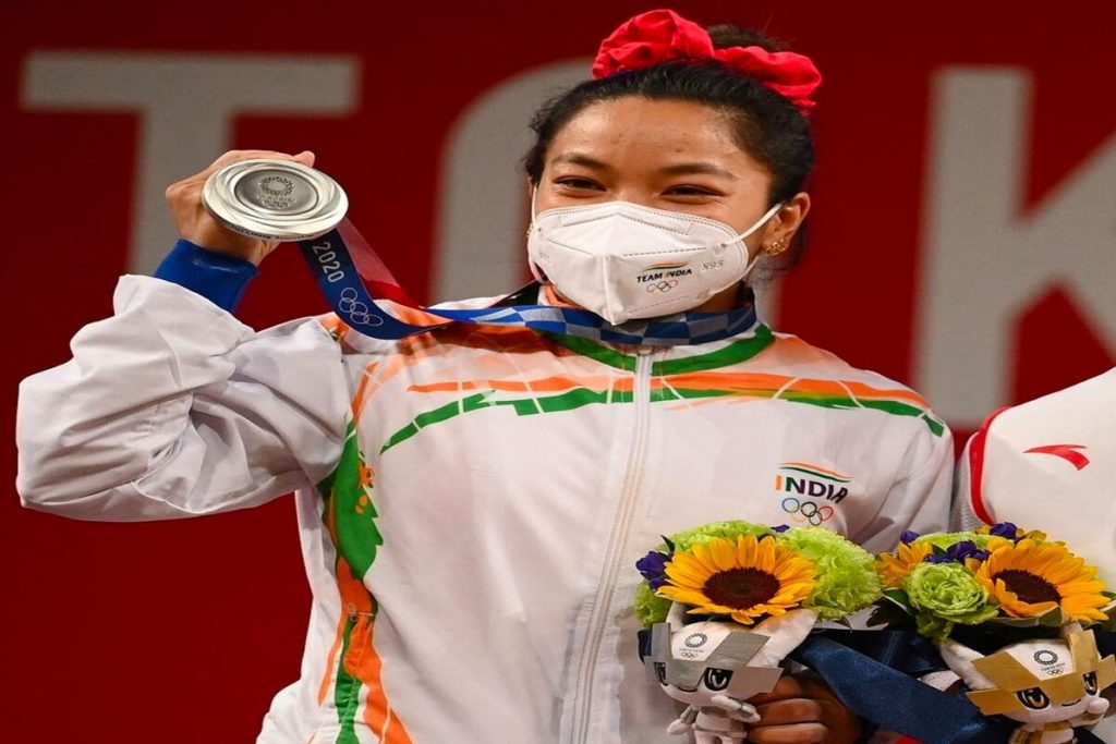 Weightlifting: Mirabai Chanu wins historic silver medal at Tokyo Olympics