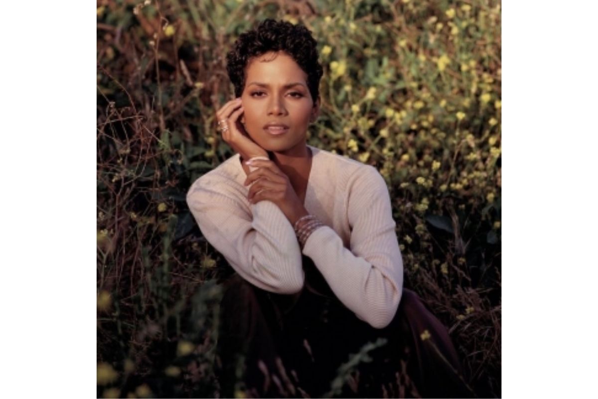 First look of Halle Berry, Patrick Wilson’s ‘Moonfall’ unveiled