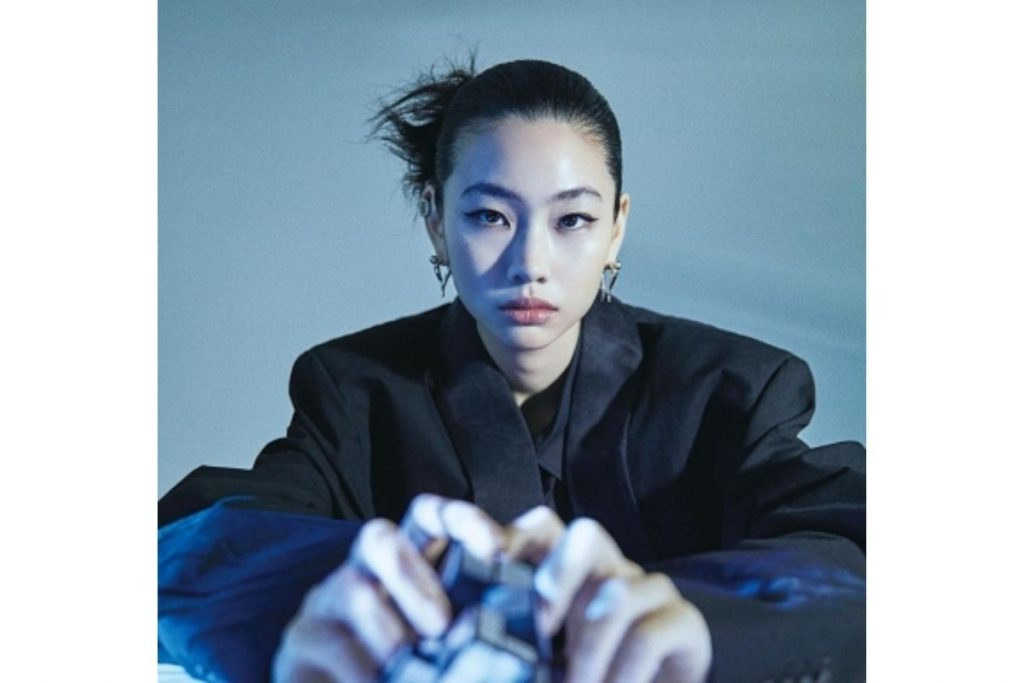 Squid Game' star Jung Ho-Yeon makes history, becomes first East Asian to  debut solo on Vogue cover