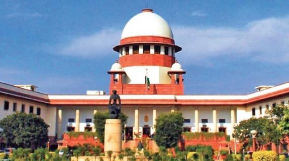 'Like Jarasandha, fake currency, terror financing should be cut into pieces', Centre to SC on DeMo