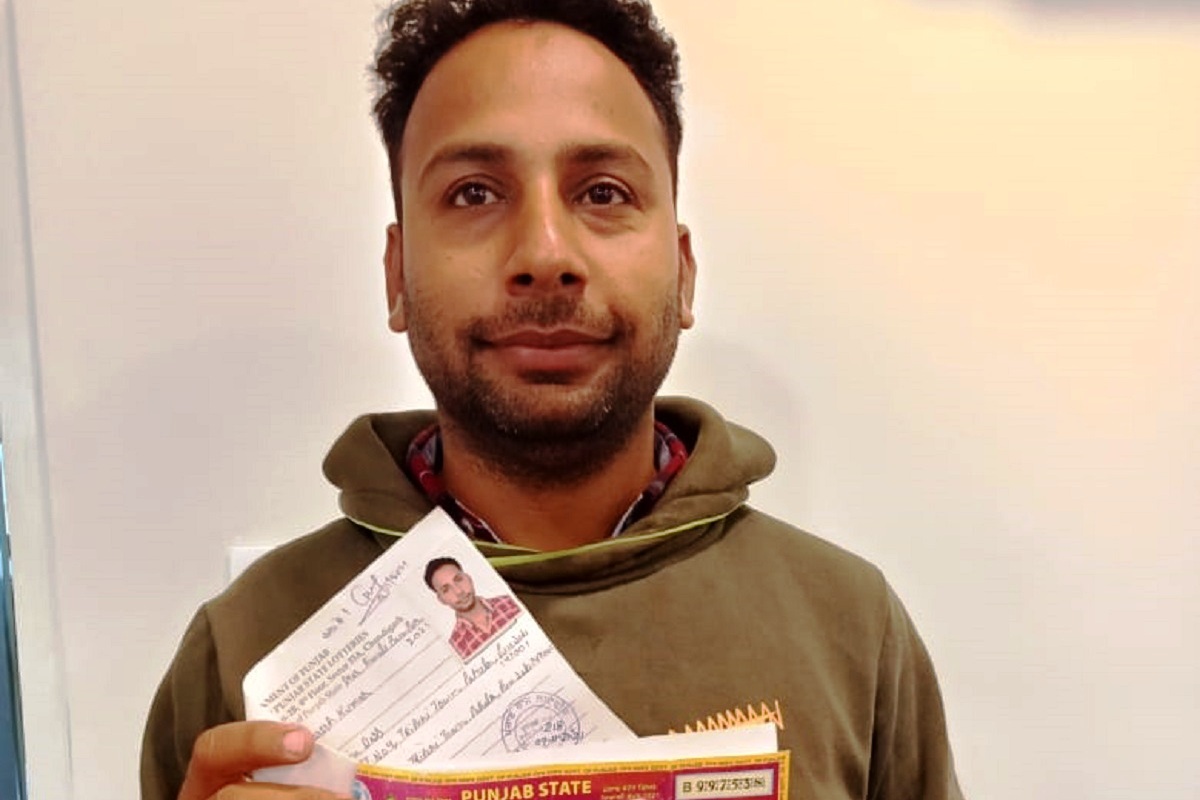 Punjab carpenter wins Rs 2 Cr lottery