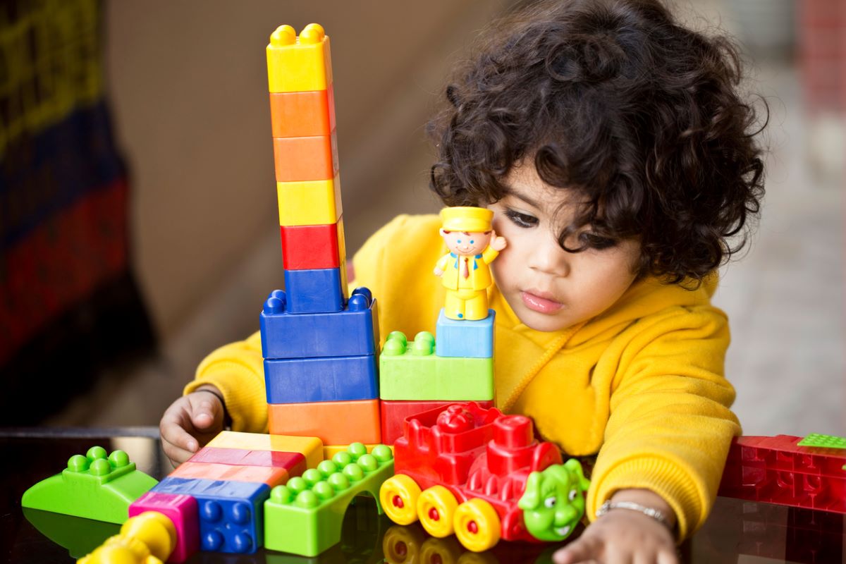 10 Best Toys for Early Childhood Development this Holiday Season
