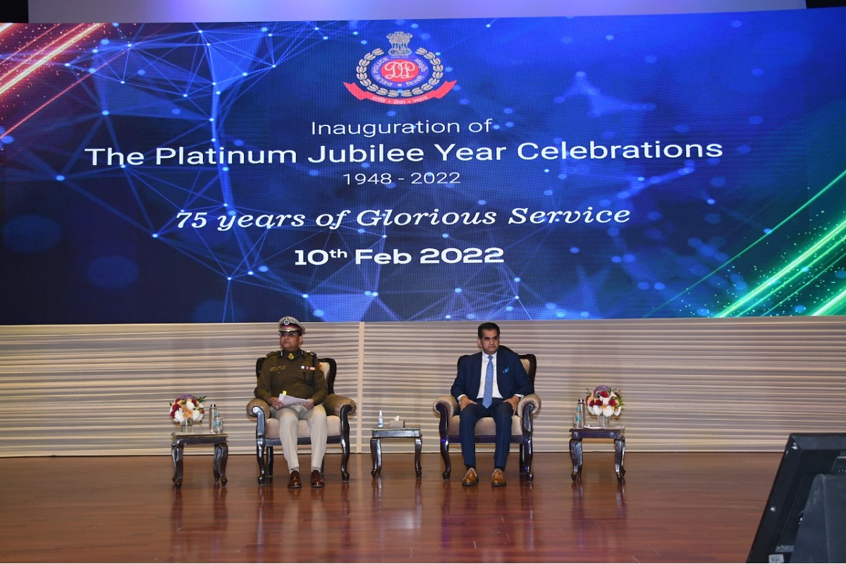 Delhi Police unveils its Platinum Jubilee Logo