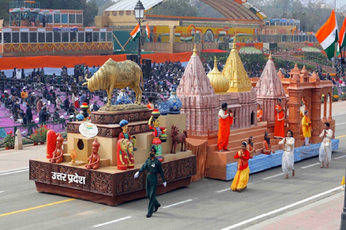 UP’s tableau selected as best at R-Day; Maharashtra wins in popular choice category