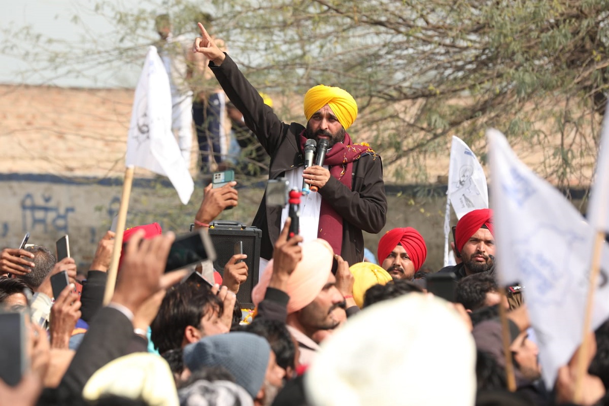 Power greedy Badal senior not giving chance to youth : Bhagwant Mann