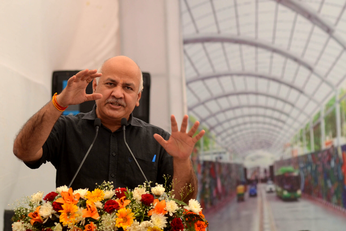 Sisodia dedicates Ashram Chowk Underpass for public use