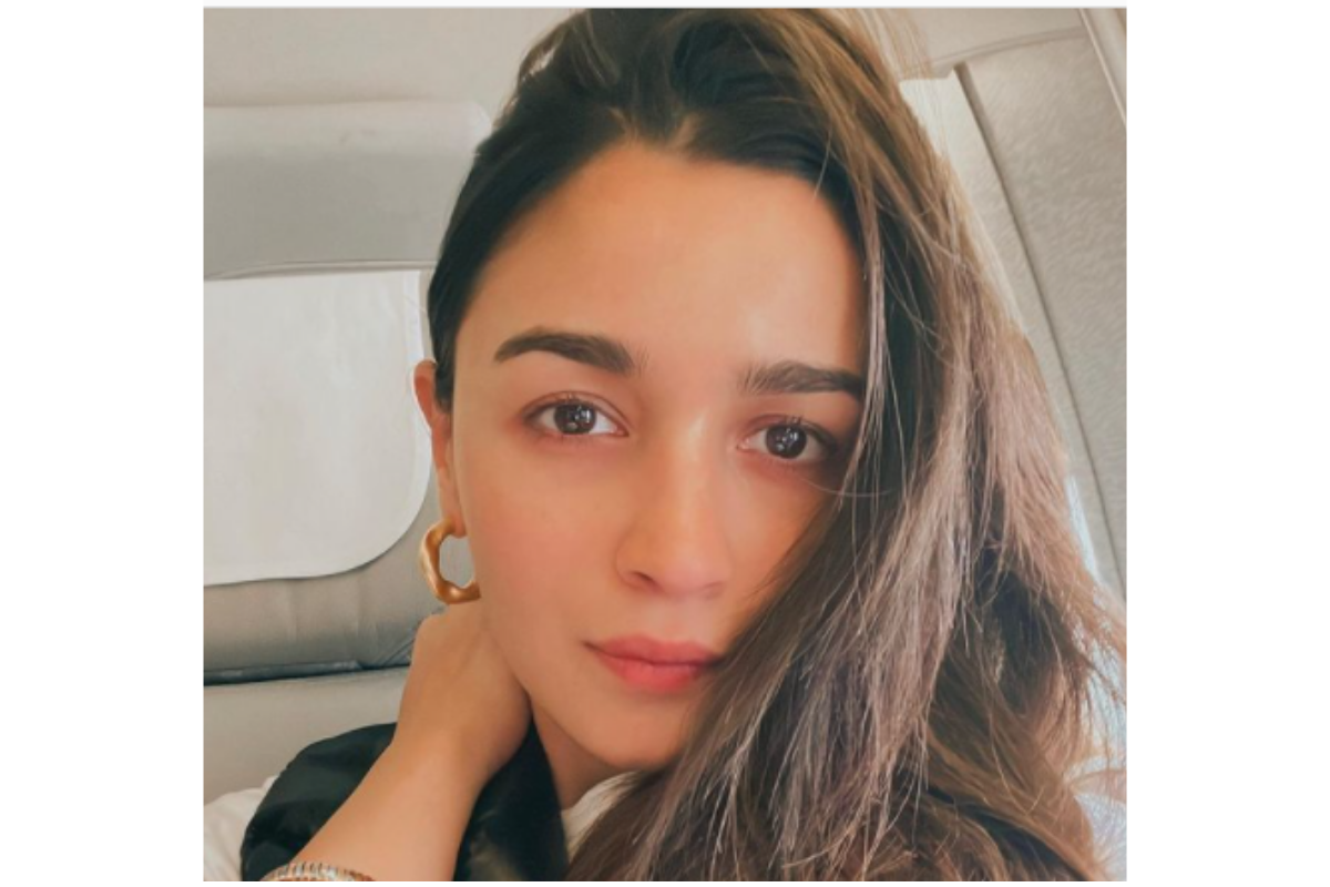 1200px x 800px - Alia Bhatt heads to Hollywood for debut film