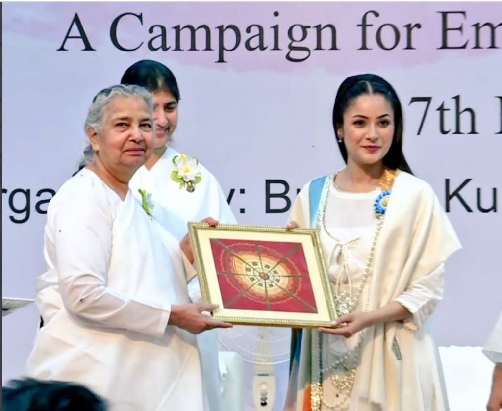 Shehnaaz Gill Attends Brahma Kumaris Event In Delhi Grooves On Punjabi Folk Song The Statesman