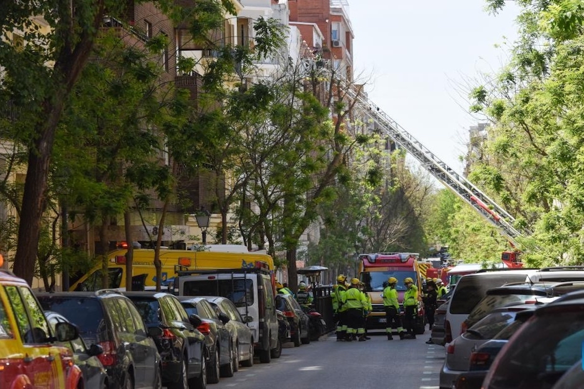 Two missing, 18 injured in Madrid explosion