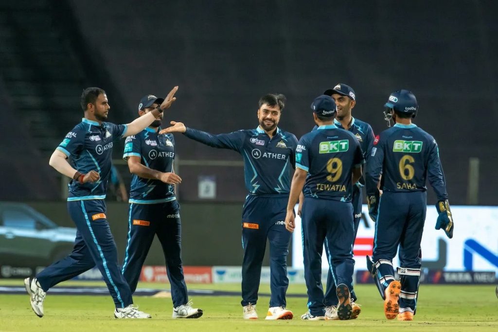 Gujarat Titans look to arrest topsy-turvy run against resurgent RCB