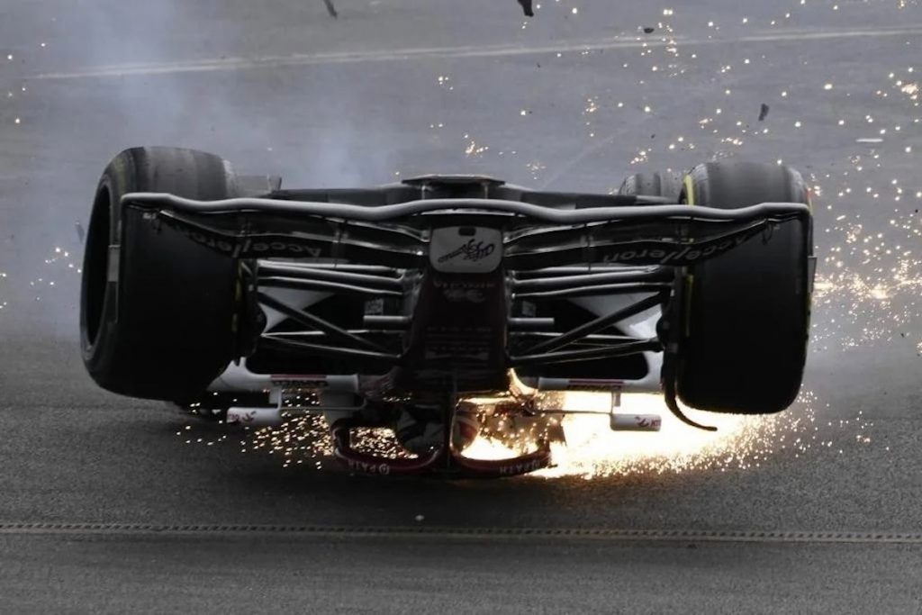 Formula One Championship, Halo, British Grand Prix, Hamilton, Grosjean, Zhou Guanyu,