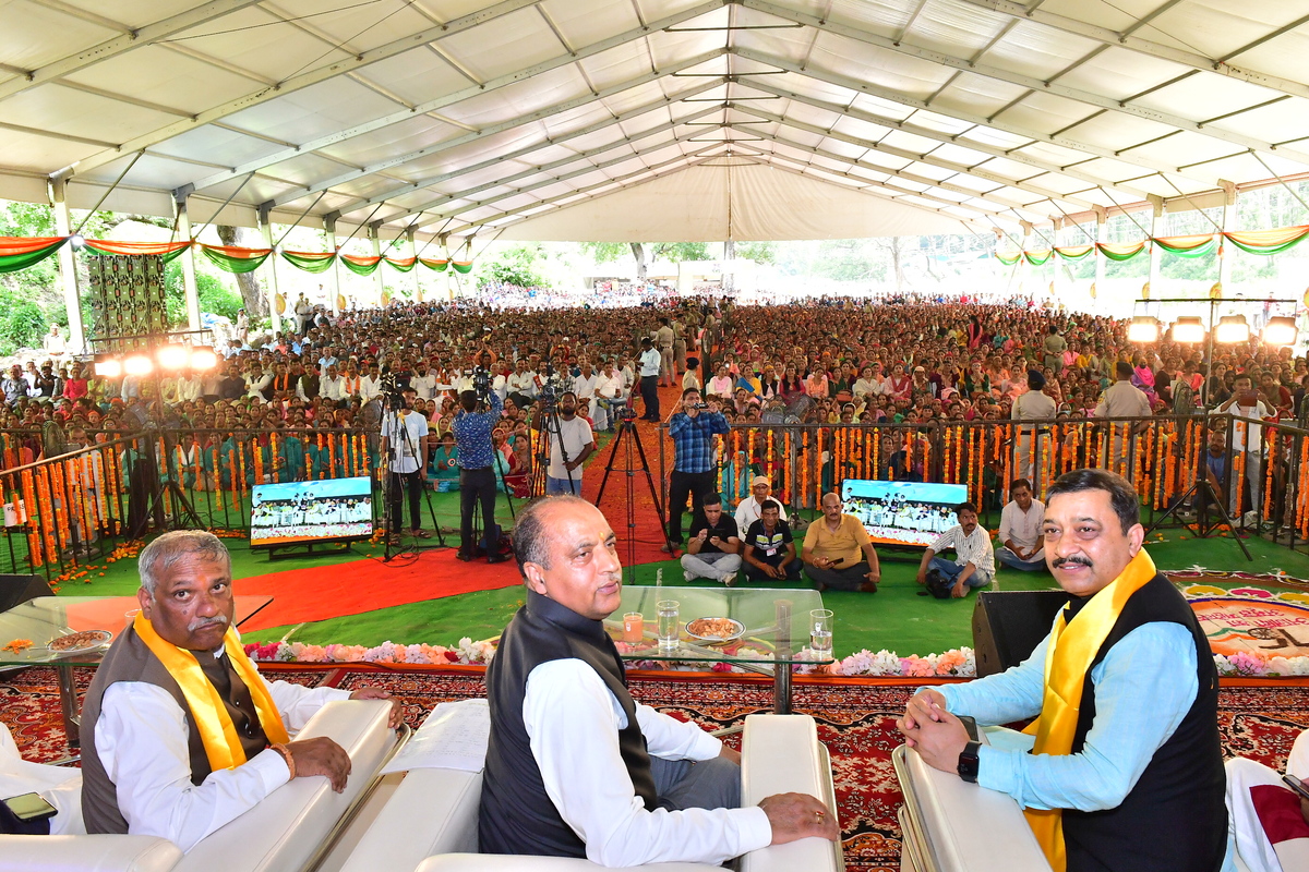 Himachal CM confident of according tribal status to Hatti Community